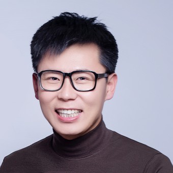 Cheng Xiangsheng of CXS New Media Design and Art Communication Company